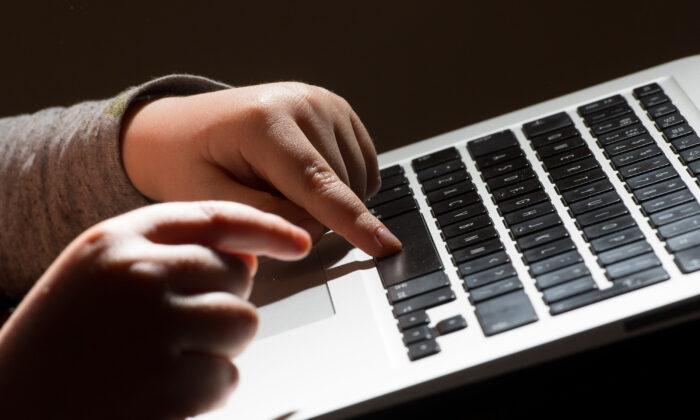 Judge Blocks Part of Texas Online Child Safety Law Over Free Speech Concerns