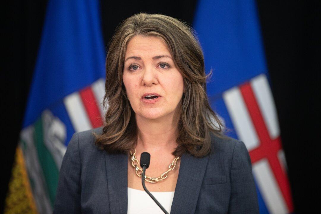 Alberta Premier Mulls Regulator Reforms, Citing Jordan Peterson Case