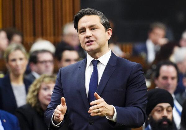 Poilievre Calls for ‘Smaller Population Growth,’ Says Immigration System in Need of Reform