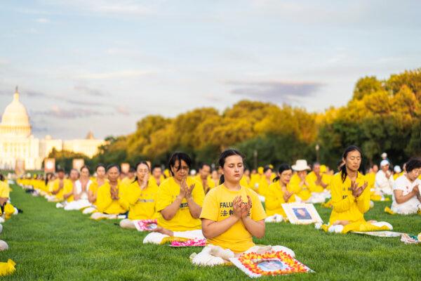 A Complete Timeline of Key Events of Falun Gong
