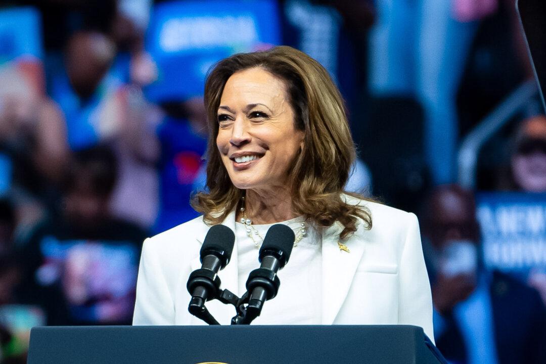 Harris Campaigns in Detroit