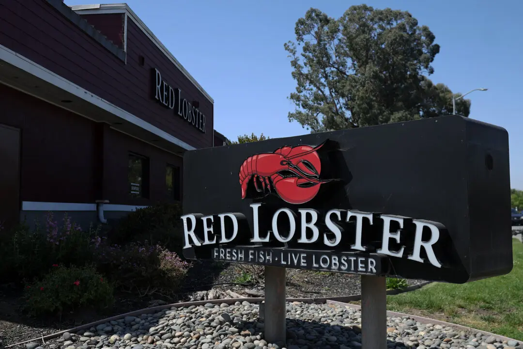 Persistent Economic Pressures, Changing Consumer Habits Send More Restaurants Into Bankruptcy